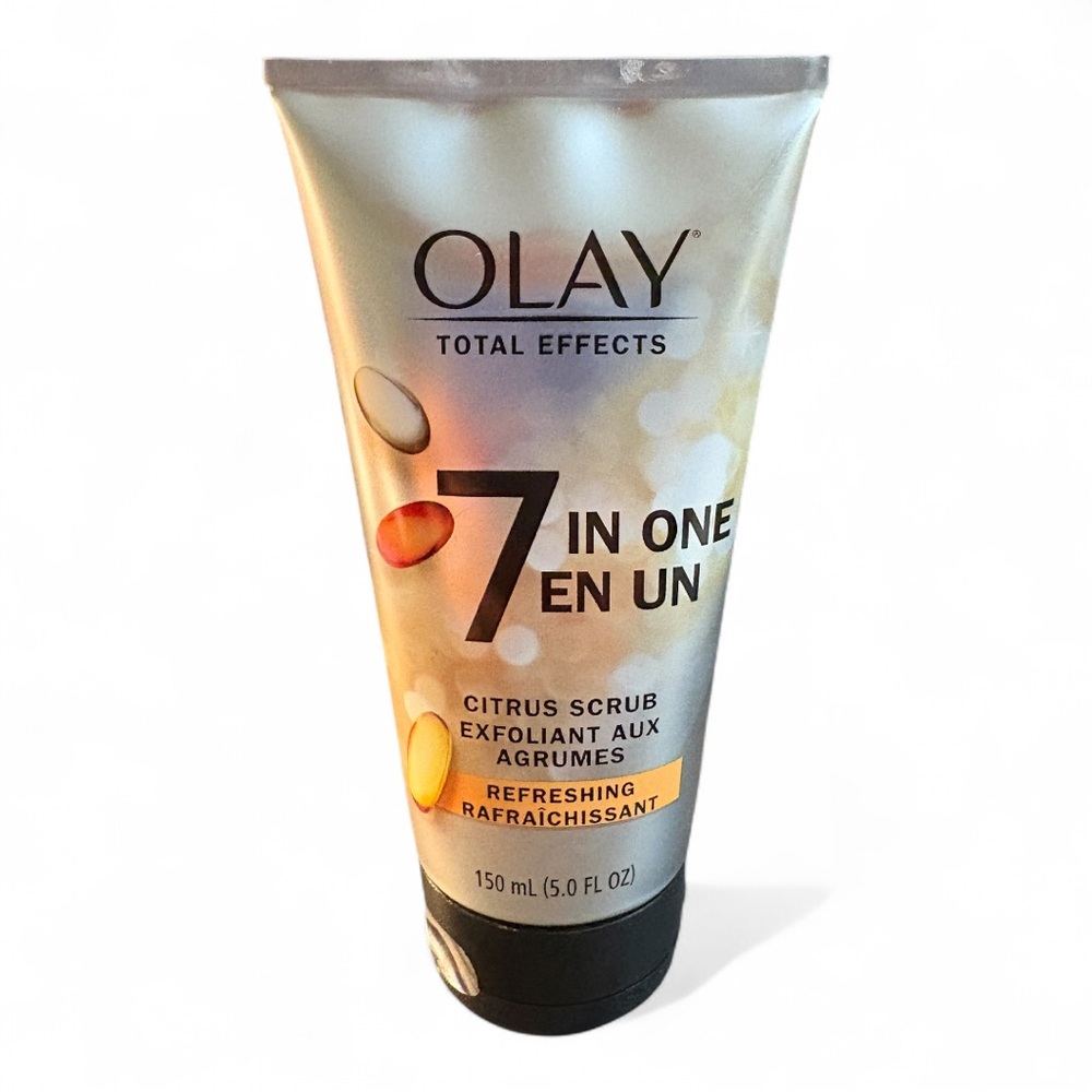 Olay Total Effects 7 in One Citrus Scrub NEW